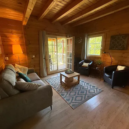 Apartment Tresor En Bois Autoire